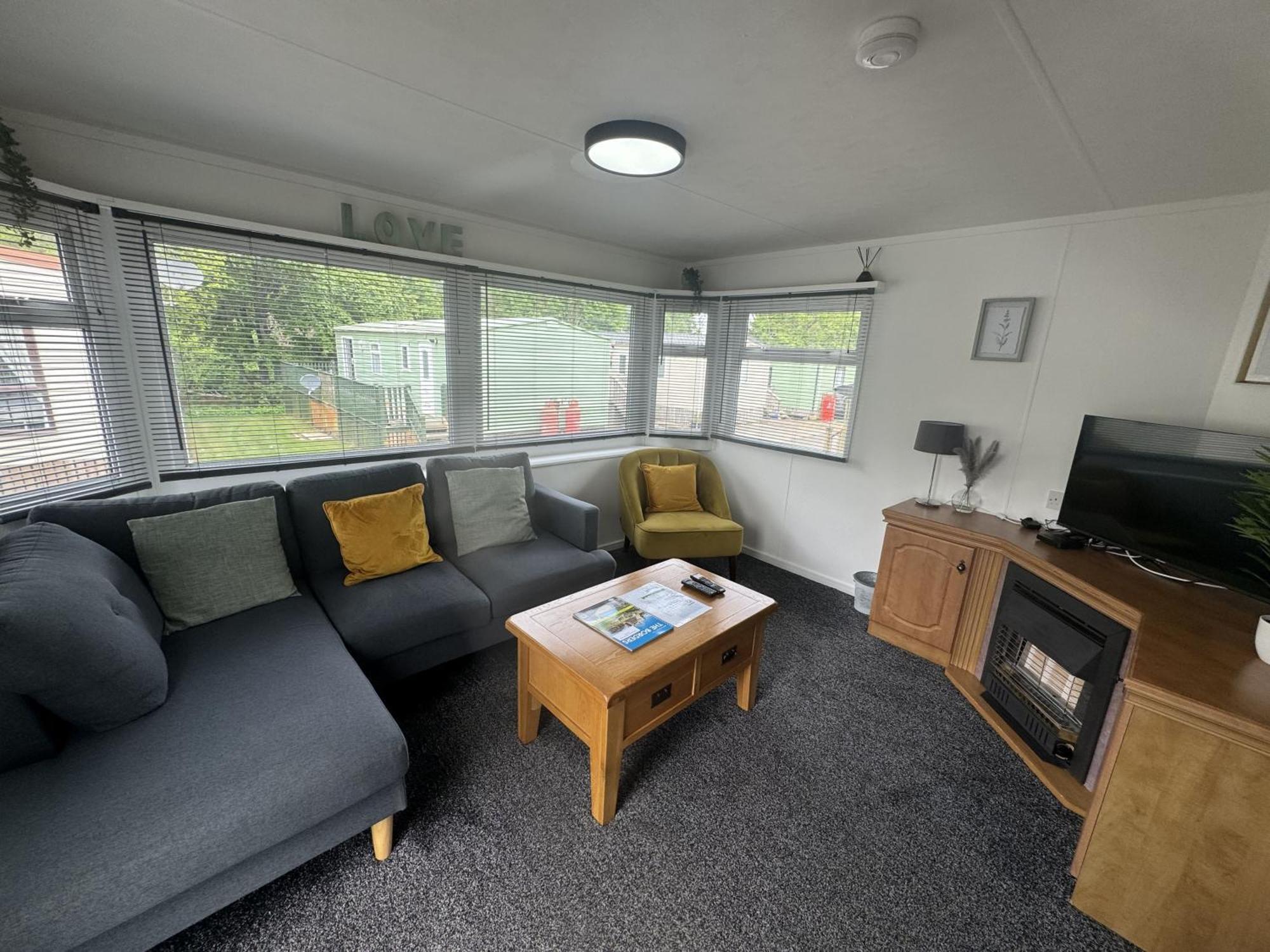 Riverview Caravan * Briery Yards